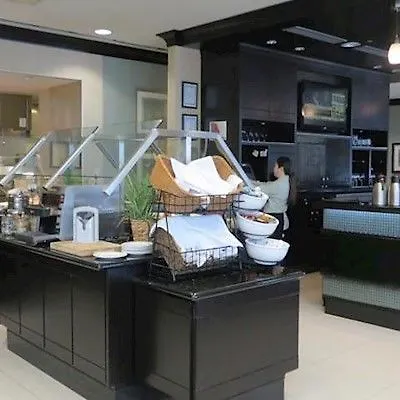 Hilton Garden Inn Toronto Airport West/Mississauga 3*, Mississauga